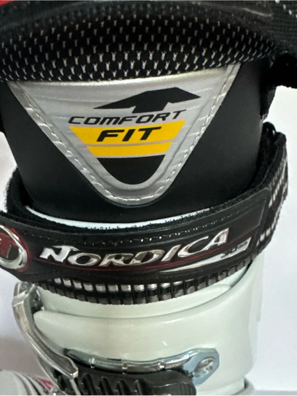 New Nordica Transfire R3 Ski Boots White Black Ski Boots Patella Pro 27.5 315 mm